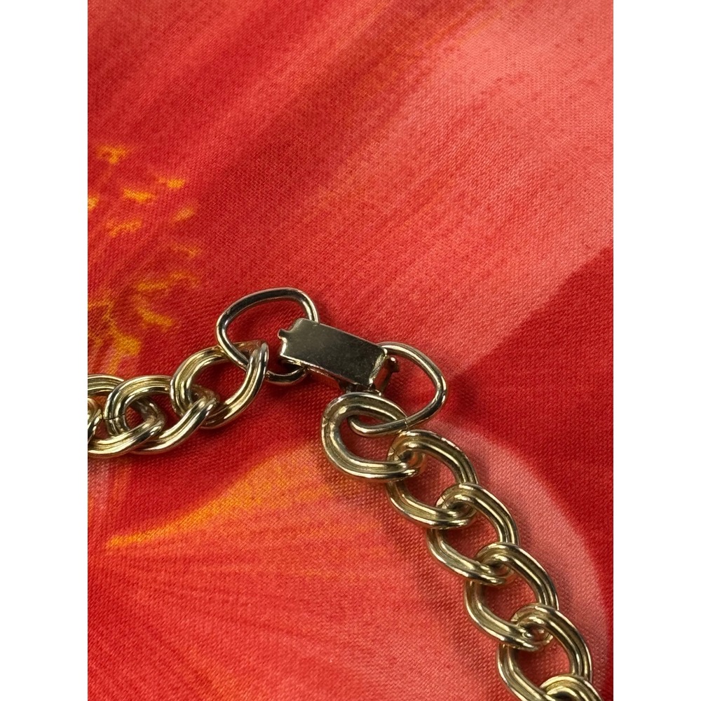 Vintage Gold Tone Flower Statement Necklace Black Cabochon Pendant Chain - Picture 5 of 8